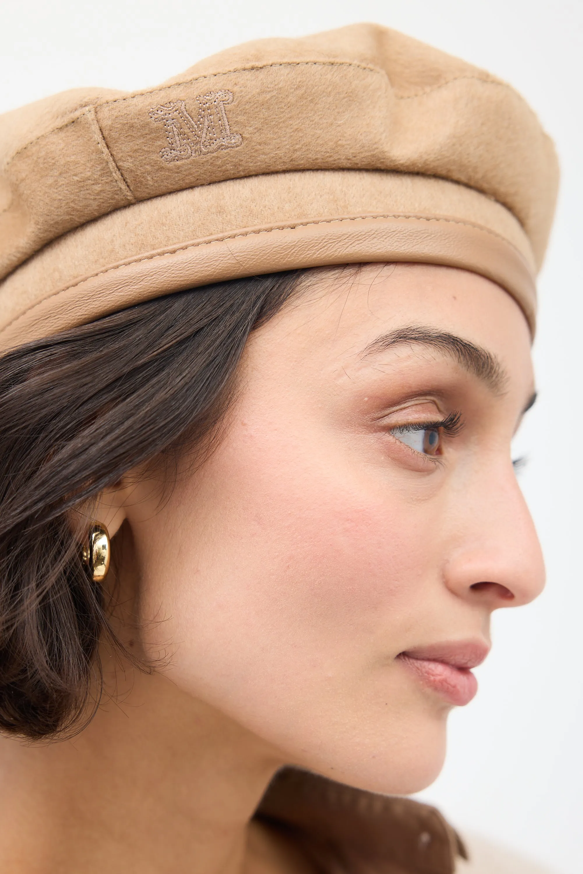 Beige Wool & Leather Logo Beret