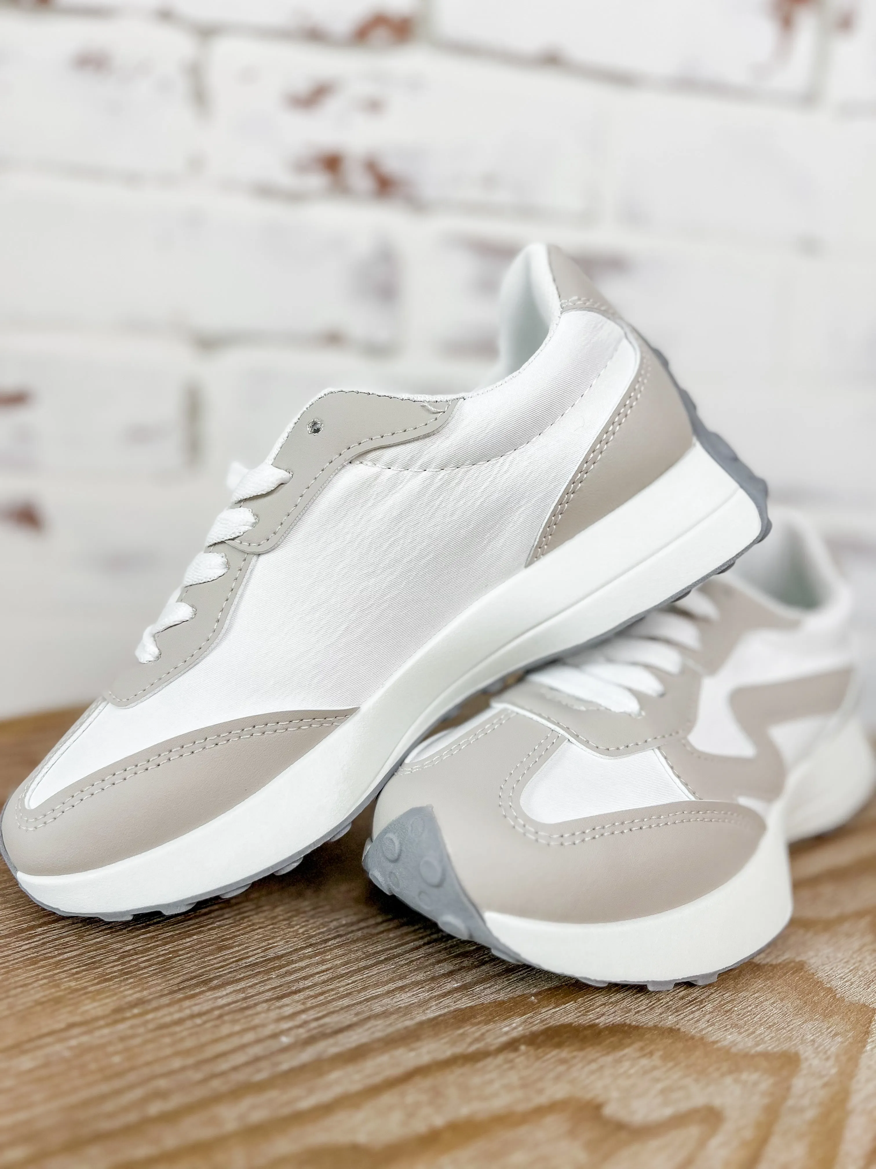 Freshness Sneakers