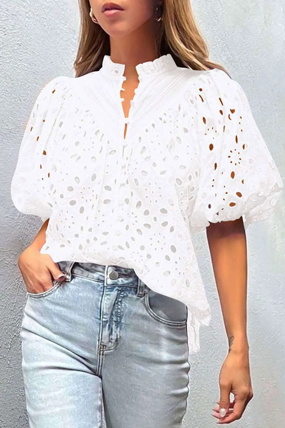 Green Flower Hollow-out Short Puff Sleeve Blouse