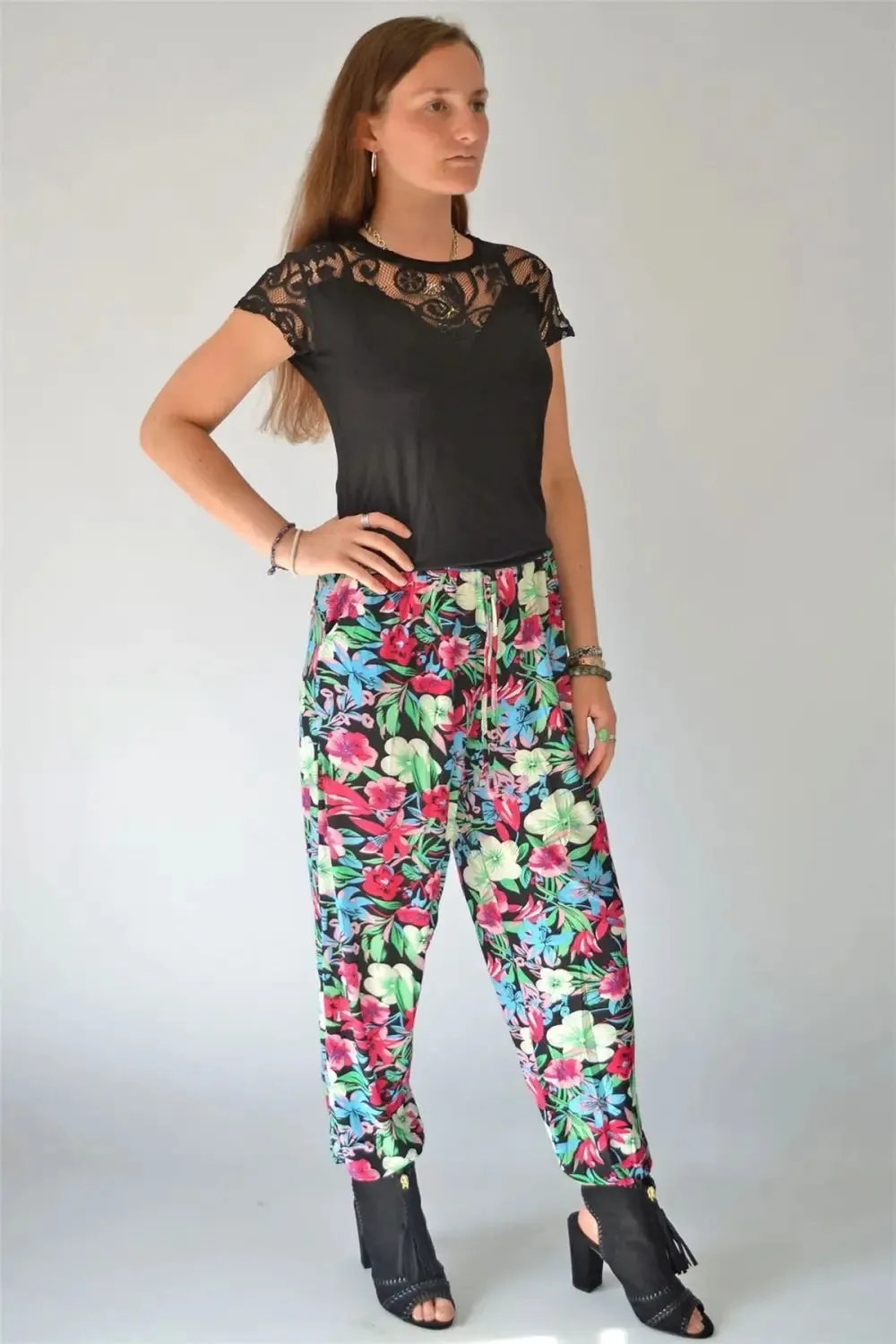 Relaxed Hareem Pants