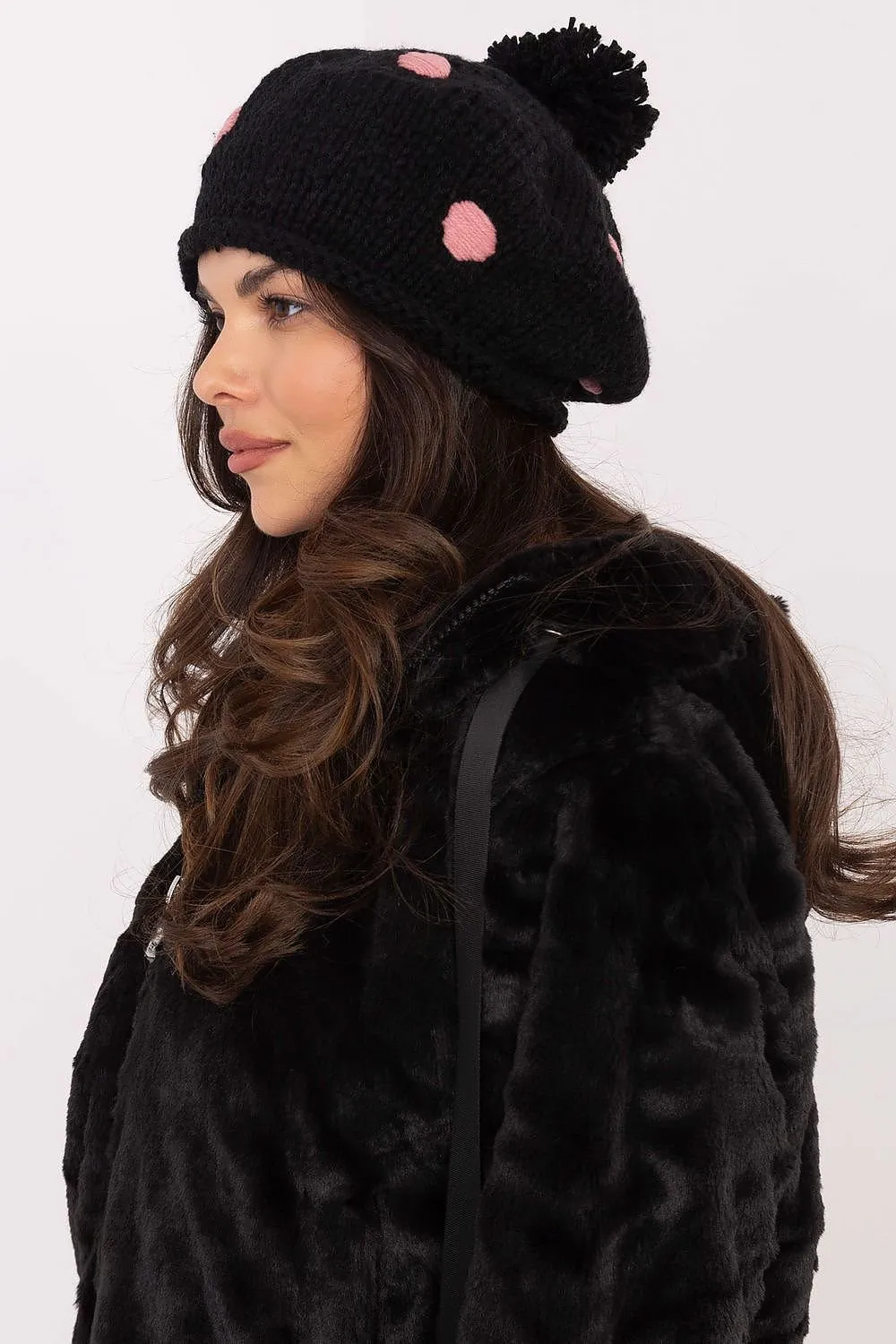 TEEK - Black Dotted Pom Pom Knitted Cap