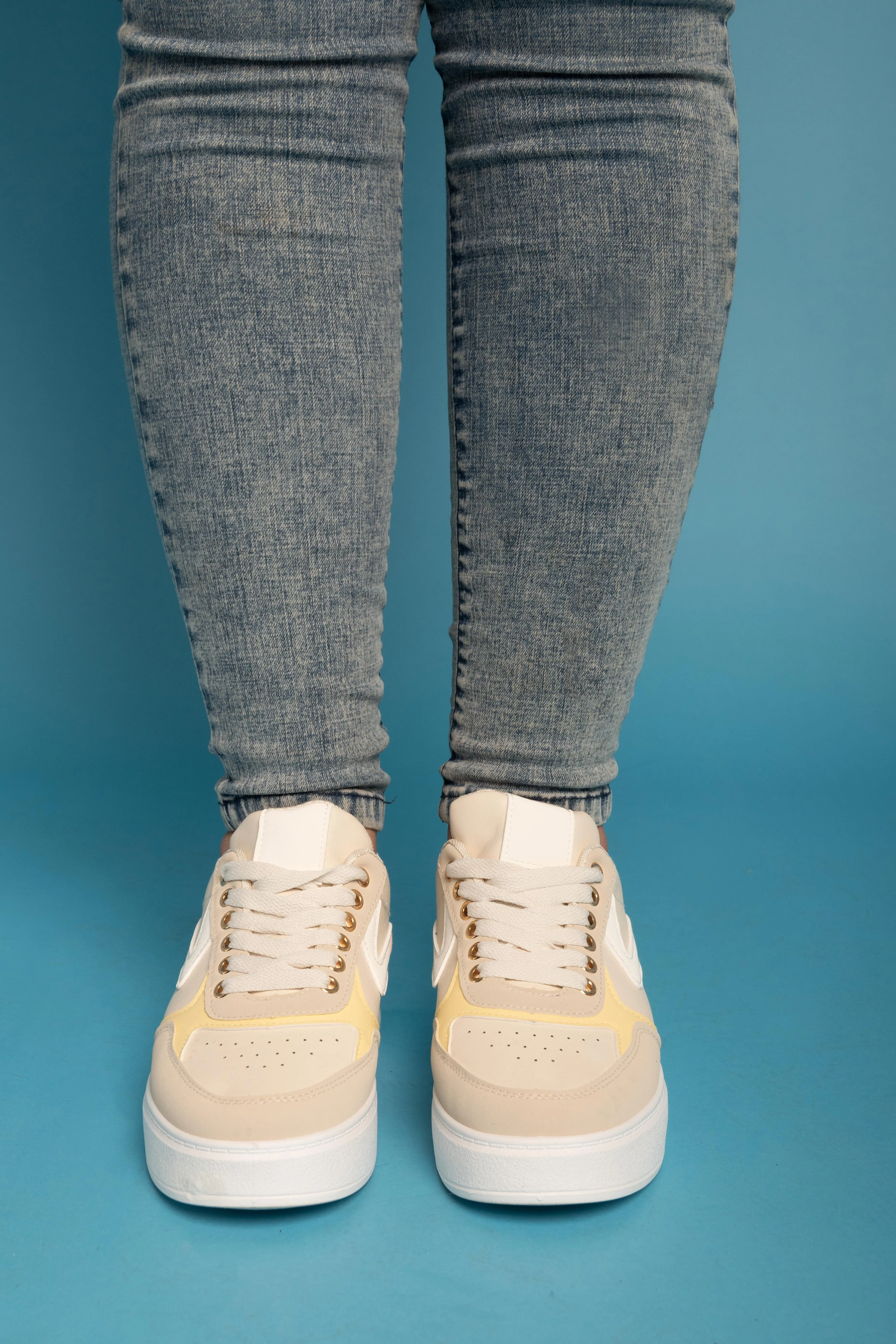 Trendy Casual Sneakers - Colorful