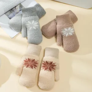 Warm Snowflake Gloves